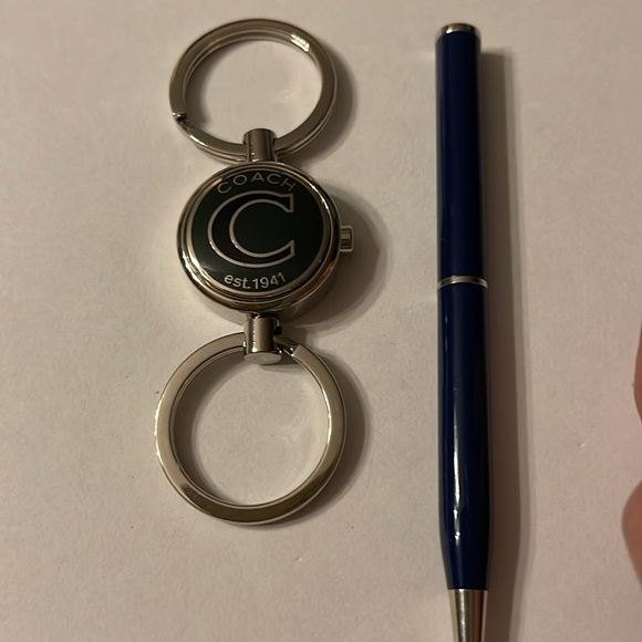 Coach Valet Keychain and Pen Set. - Picture 2 of 7